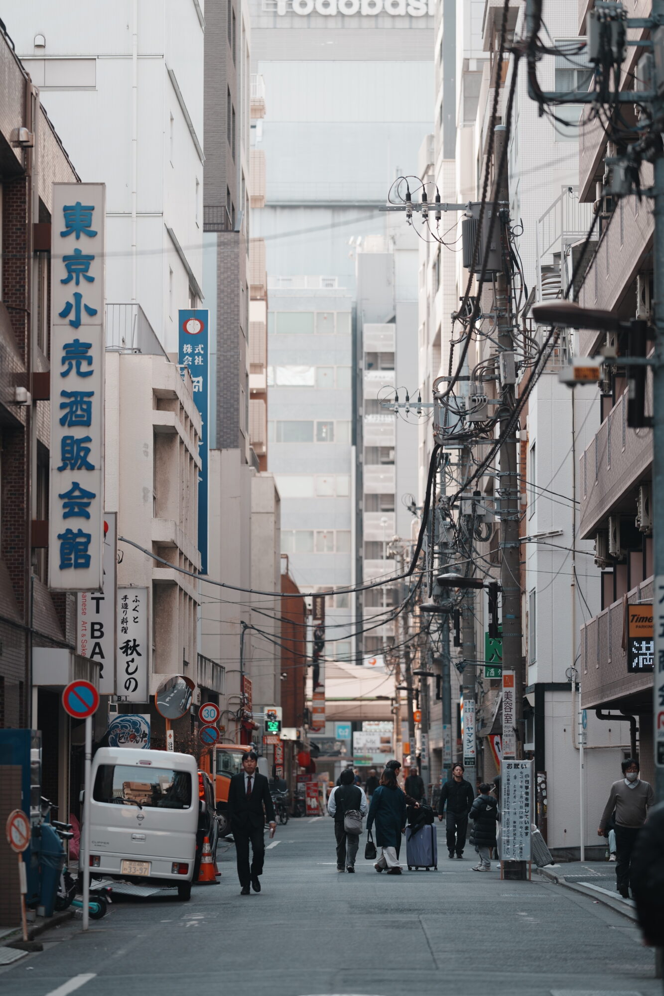 ILCE-7M5 f/1.8 1/400sec 135mm