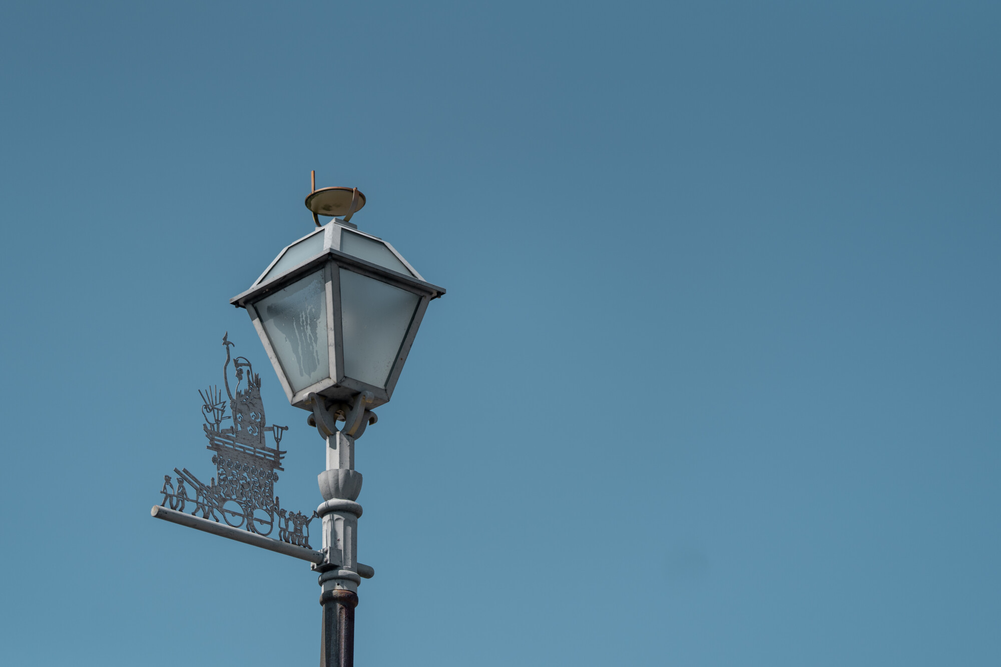 ILCE-7M5 f/1.8 1/5000sec 135mm